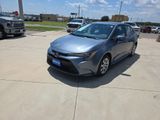 Used 2025 Toyota Corolla LE image 3