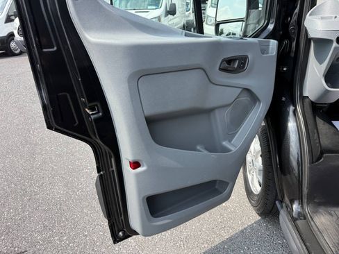 Used 2015 Ford Transit 250 148 Medium Roof RWD image 11