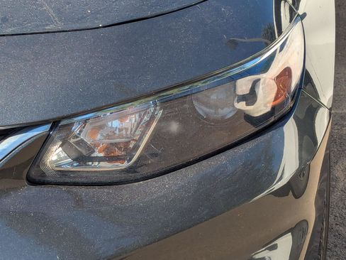 Used 2016 Chevrolet Malibu LT FWD image 10