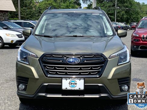 Certified 2023 Subaru Forester Premium w/ Popular Package #2 AWD/4WD image 3