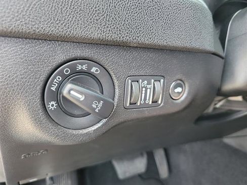 Used 2020 Dodge Charger R/T RWD image 20