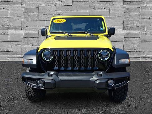 Used 2023 Jeep Wrangler Unlimited Sport AWD/4WD image 3