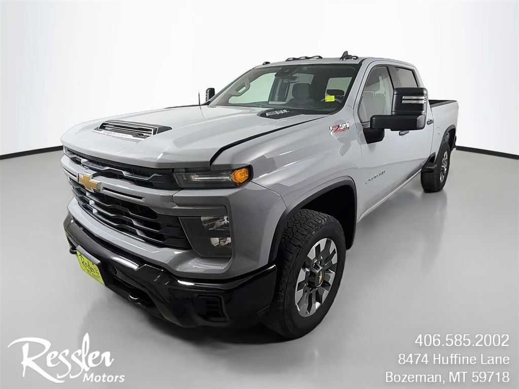 Used 2025 Chevrolet Silverado 2500 Custom w/ Custom Convenience Package AWD/4WD image 1