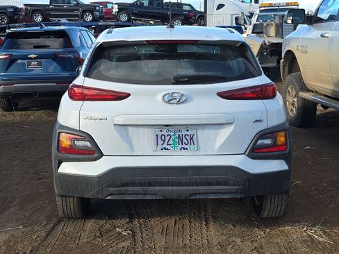 Used 2019 Hyundai Kona SE w/ Cargo Package image 3