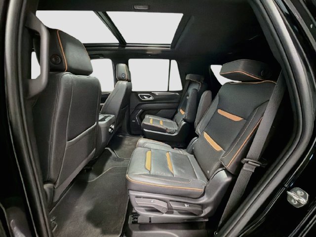 Used 2023 GMC Yukon AT4 w/ AT4 Premium Plus Package AWD/4WD image 22