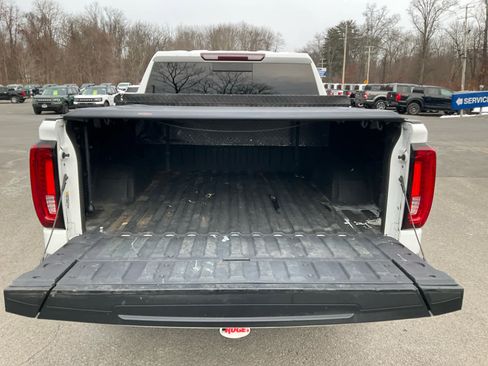 Used 2019 GMC Sierra 1500 AT4 w/ AT4 Premium Package image 16