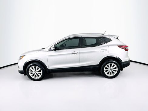 Used 2022 Nissan Rogue Sport SV image 4