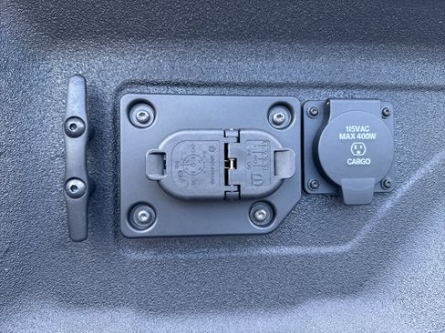 New 2026 RAM 3500 Big Horn AWD/4WD image 11