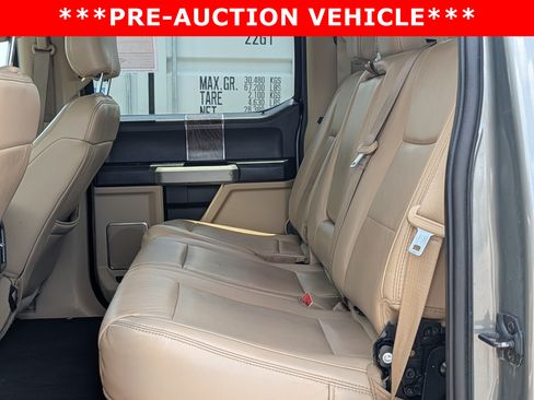 Used 2019 Ford F250 Lariat w/ Lariat Value Package AWD/4WD image 14