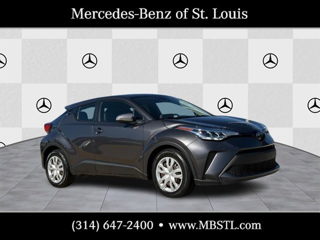 Used 2020 Toyota C-HR LE FWD image 1