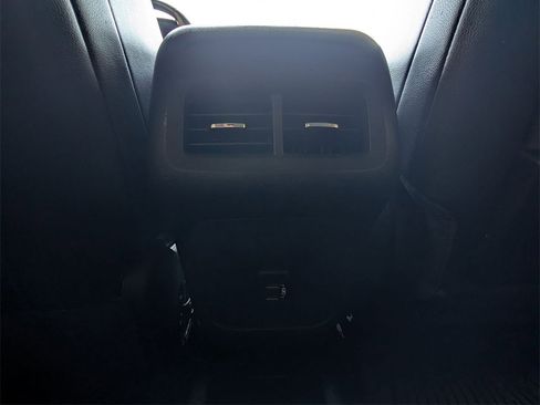 Used 2020 GMC Terrain SLT image 16