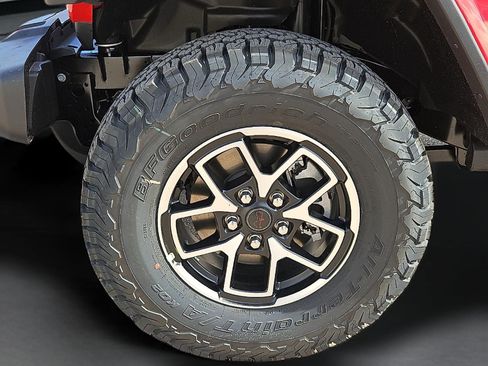 New 2026 Jeep Wrangler Unlimited Rubicon AWD/4WD image 5