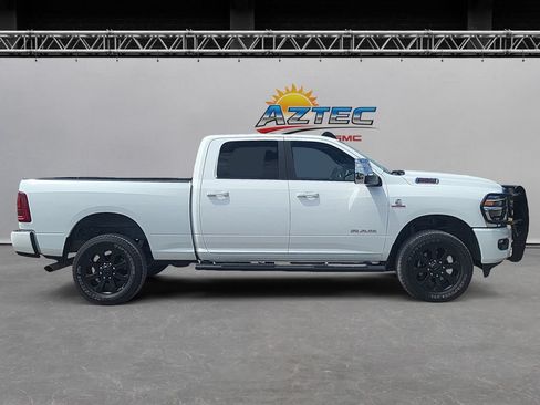 Used 2025 RAM 2500 Laramie AWD/4WD image 4