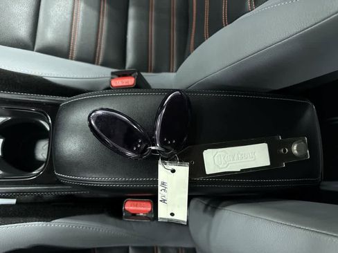 Used 2022 Nissan Kicks SR w/ Premium Package image 31