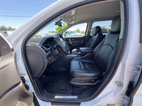 Used 2017 GMC Acadia Limited SLT AWD/4WD image 9