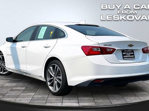 Used 2023 Chevrolet Malibu LT FWD image 2