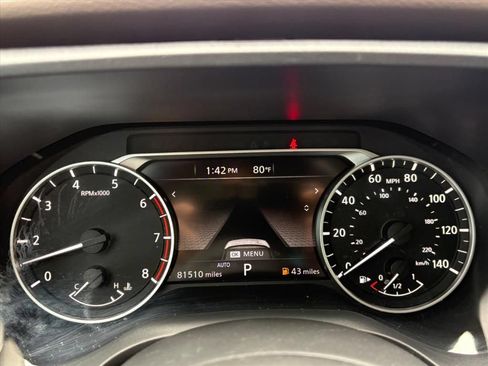 Used 2021 Nissan Rogue SV AWD/4WD image 9