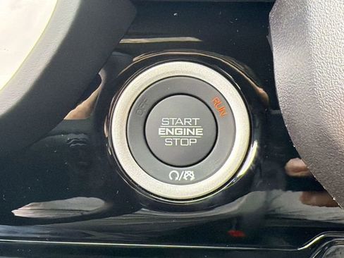 New 2026 RAM 1500 Laramie AWD/4WD image 27