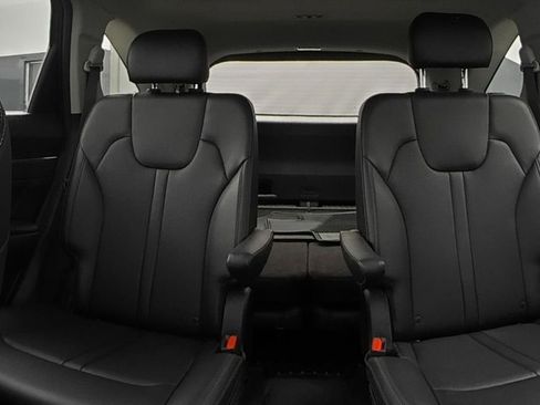 Used 2023 Kia Sorento SX FWD image 10