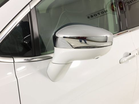 Used 2022 Chrysler Pacifica Limited image 52