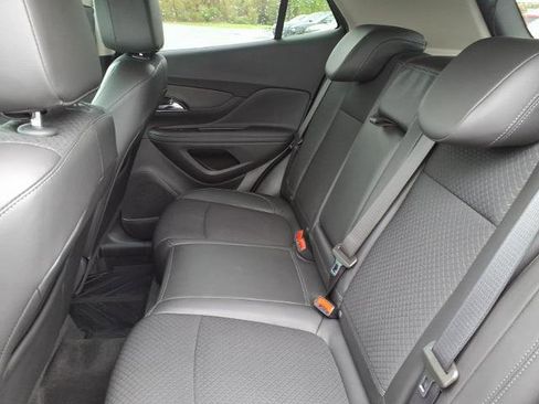 Used 2022 Buick Encore Preferred w/ Safety Package AWD/4WD image 9