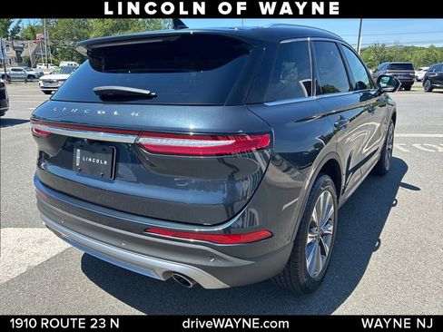 Certified 2021 Lincoln Corsair Reserve w/ Equipment Group 201A AWD/4WD image 8