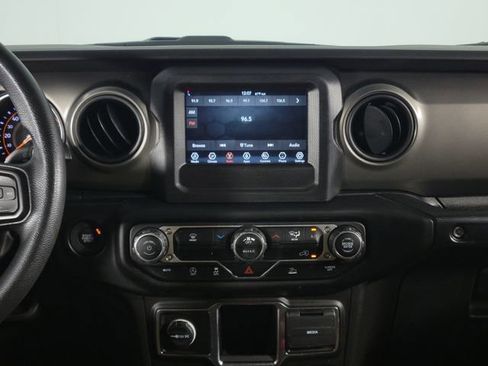 Used 2023 Jeep Wrangler Sport image 22