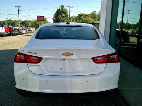 Used 2023 Chevrolet Malibu LS w/ Driver Confidence Package FWD image 6