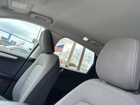 Used 2021 Ford Escape SE w/ Convenience Package image 13