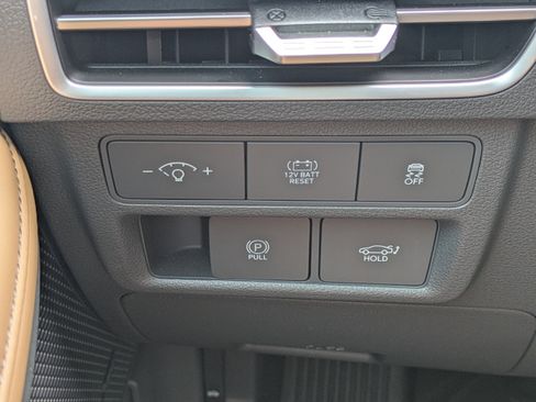 Used 2025 Hyundai Sonata Limited FWD image 21