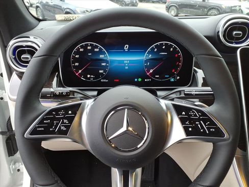 New 2026 Mercedes-Benz GLC 300 4MATIC image 19