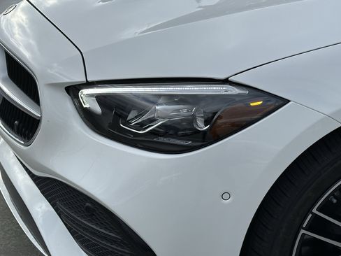 Certified 2025 Mercedes-Benz C 300 4MATIC Sedan image 10