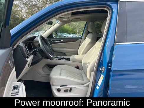 Certified 2025 Volkswagen Atlas SEL Premium R-Line image 15