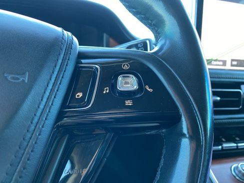 Used 2021 Lincoln Aviator Reserve image 35