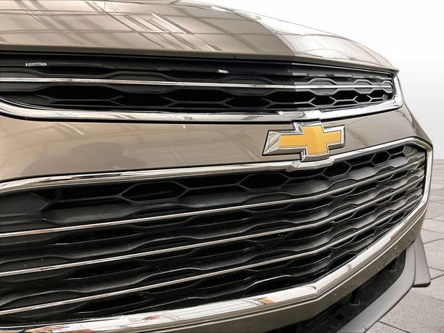 Used 2017 Chevrolet Malibu LT w/ Leather Package FWD image 29