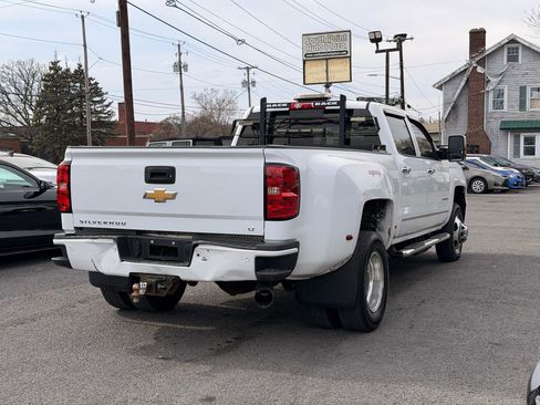 Used 2017 Chevrolet Silverado 3500 LT w/ LT Convenience Package image 5