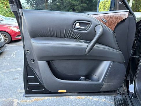 Used 2018 Nissan Armada SL w/ Premium Package RWD image 10