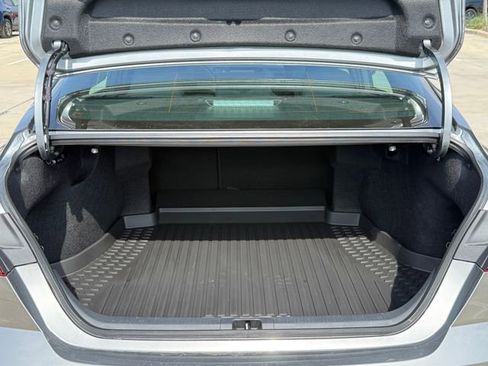 Used 2026 Toyota Camry SE w/ Convenience Package FWD image 28