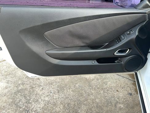 Used 2013 Chevrolet Camaro LT image 9