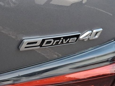 Certified 2023 BMW i4 eDrive40 w/ Premium Package RWD image 29