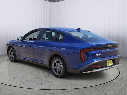 Used 2025 Kia K4 FWD image 7