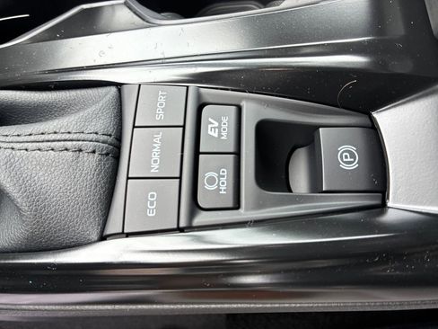 New 2026 Toyota Camry SE FWD image 34