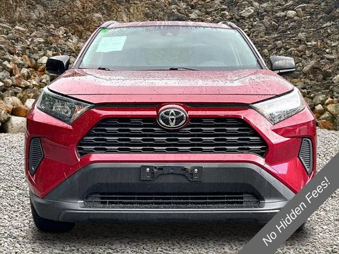 Used 2020 Toyota RAV4 LE w/ All Weather Liner Package AWD/4WD image 3
