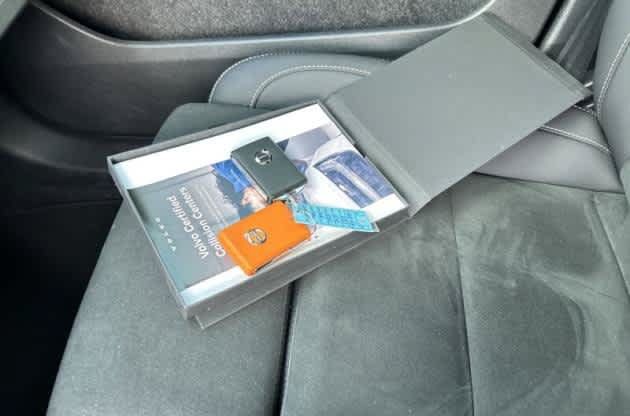 Used 2023 Volvo XC40 Recharge Ultimate AWD/4WD image 6