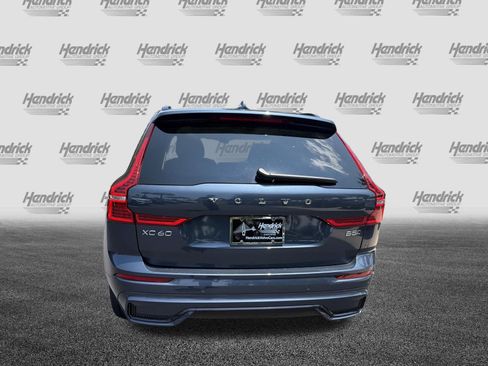 Certified 2024 Volvo XC60 B5 Core w/ Climate Package AWD/4WD image 9
