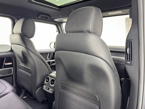 Used 2021 Mercedes-Benz G 550 w/ AMG Line image 44