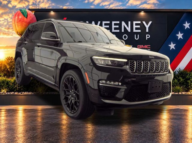 Used 2022 Jeep Grand Cherokee Summit AWD/4WD image 5