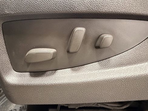 Used 2015 Chevrolet Silverado 1500 LT w/ Custom Sport Edition image 30