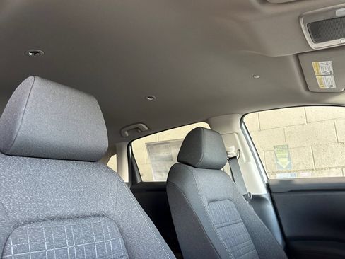 New 2027 Honda HR-V LX image 18