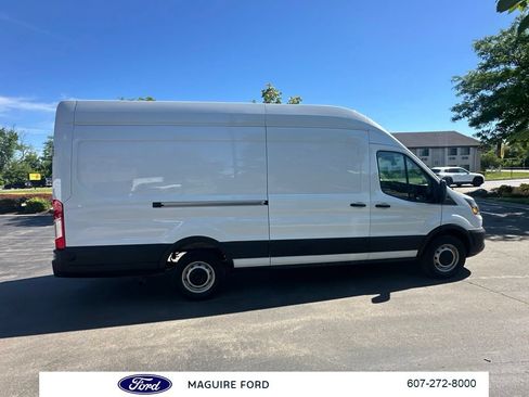 Used 2025 Ford Transit 250 148 High Roof Extended w/ Load Area Protection Package RWD image 3
